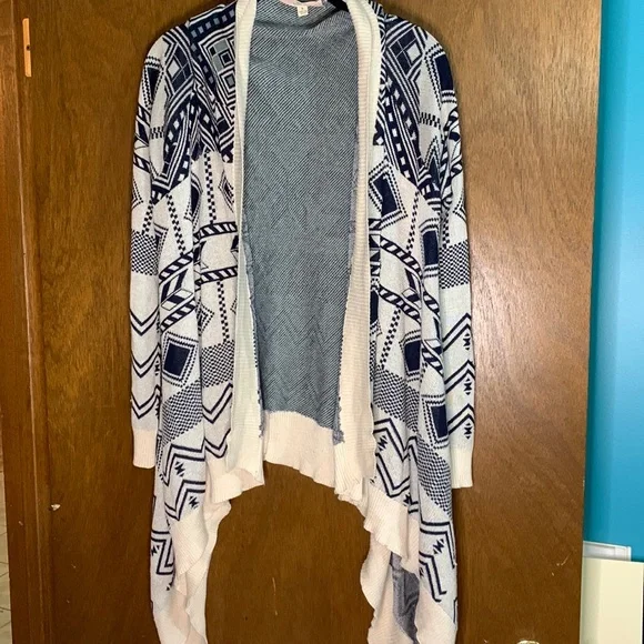 Pink Republic Sweaters Pink Republic Size Large Open Cardigan